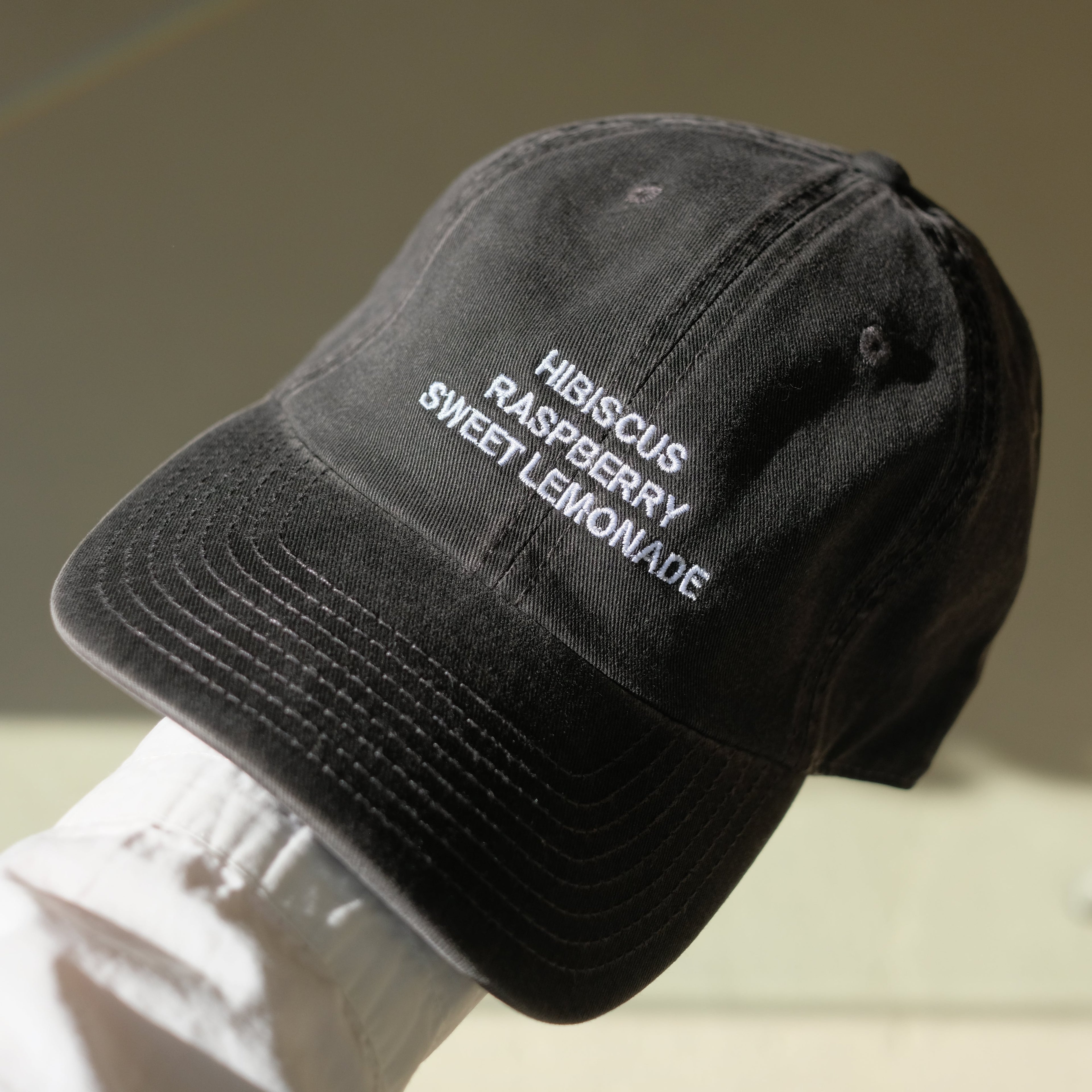 CAP2 BLACK